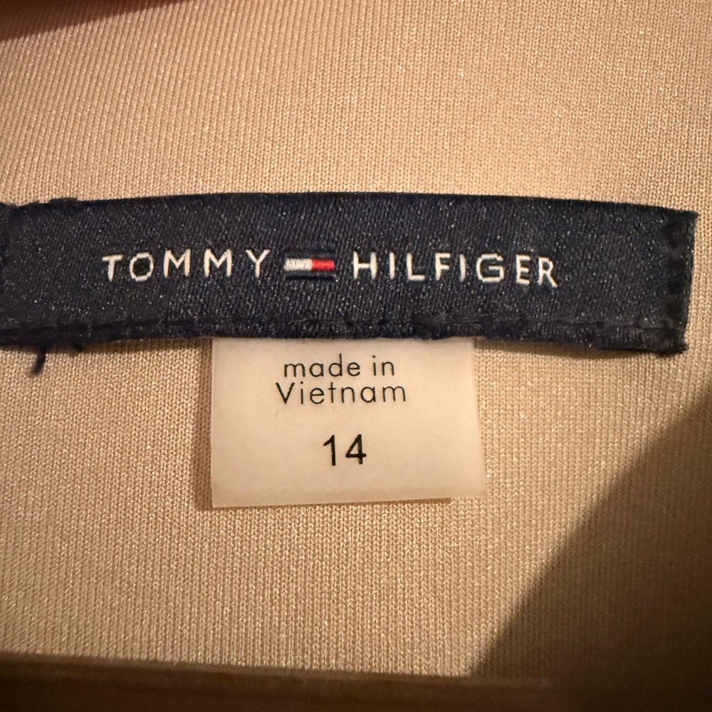 Tommy Hilfiger Beige/ tan Dress with White Accents - Picture 6 of 10
